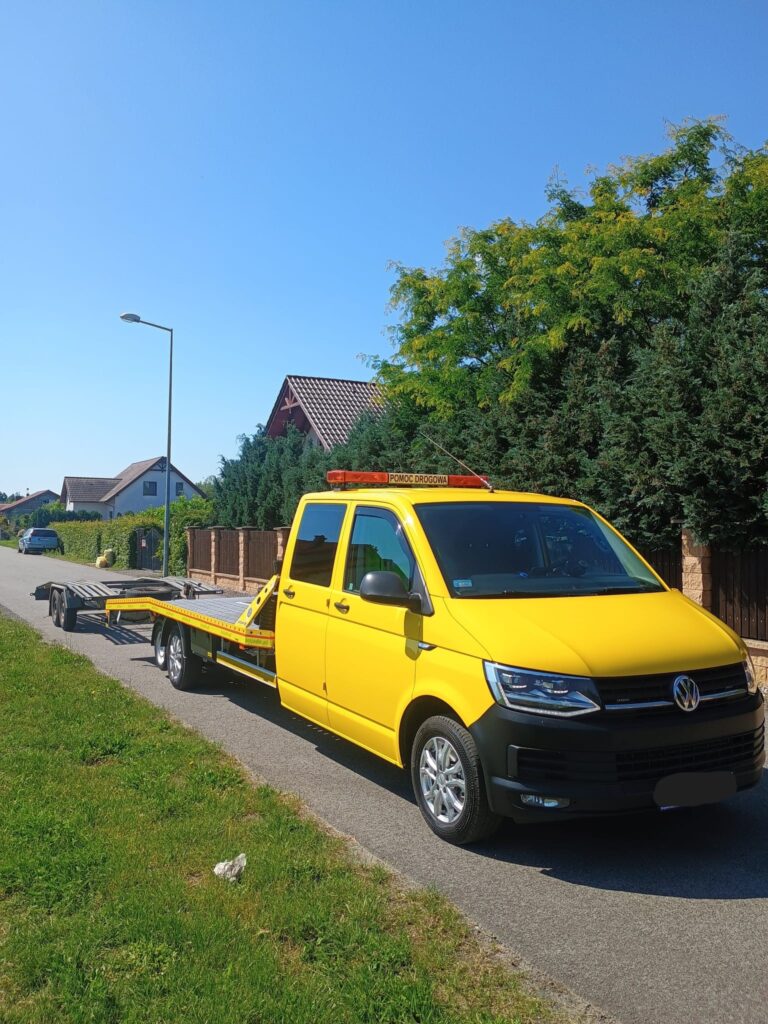 Specjalizujemy się w bezpiecznym transporcie uszkodzonych pojazdów w Świeradów-Zdrój. Zaufaj naszym usługom holowania.